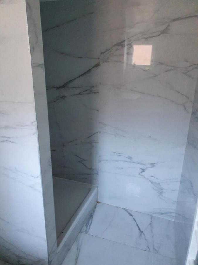 B96 Suites Bryssel Exteriör bild